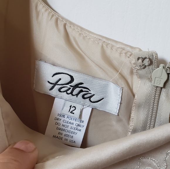 Creamy Satin Long Gown - Picture 4 of 9